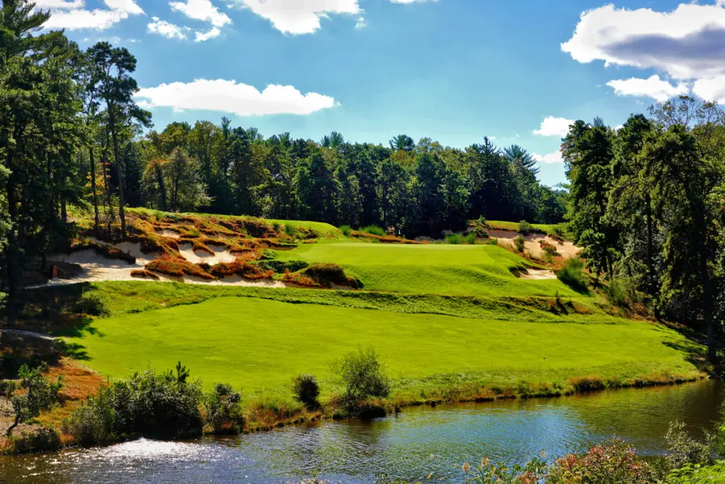 Pine Vally golf course / JWS