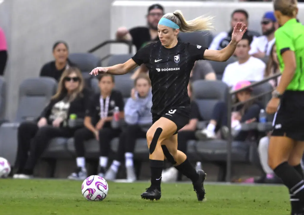 Julie Ertz