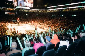 New York Liberty fans cheer during a 2025 WNBA game.