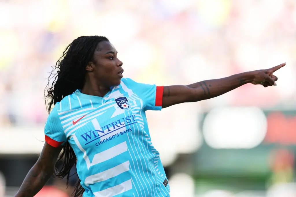 Chicago Stars forward Ludmila points after scoring a goal during a 2025 NWSL match.