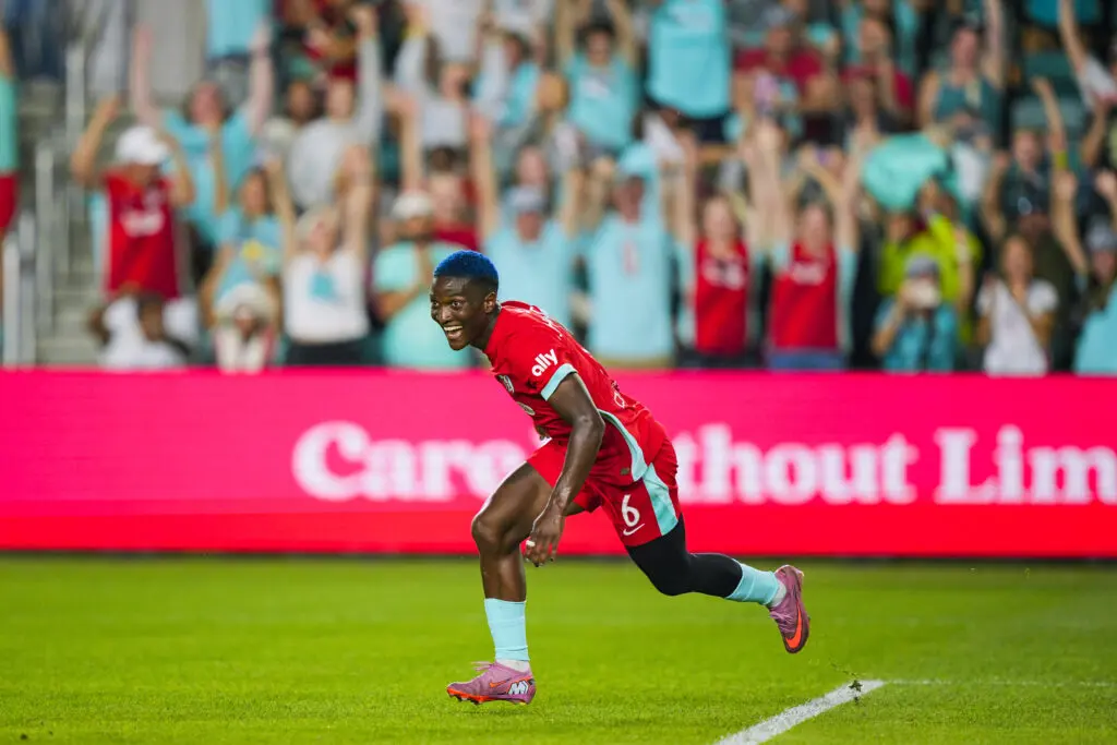 Kansas City Current striker Temwa Chawinga celebrates a goal during a 2025 NWSL match.