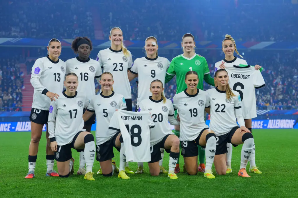 Germany players pose for a pre-game starting XI photo before the second-leg match in the 2025 UEFA Nations League semifinals.