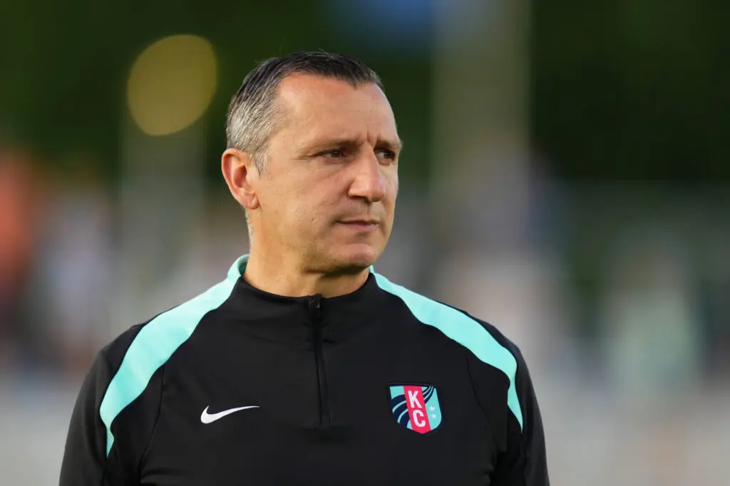 Kansas City Current head coach Vlatko Andonovski looks on during a 2025 NWSL match.