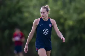 USWNT midfielder Jaelin Howell eyes the ball during a 2025 training session.
