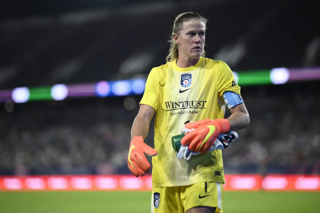 Chicago Stars goalkeeper Alyssa Naeher looks on during a 2025 NWSL match.