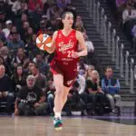 Indiana Fever guard Caitlin Clark (22) dribbles upcourt against the Golden State Valkyries in the first quarter at Chase Center.