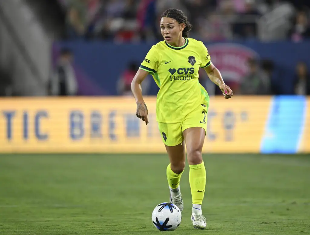 Washington Spirit forward Trinity Rodman (2) brings the ball downfield during the second half against the San Diego Wave FC at Snapdragon Stadium.