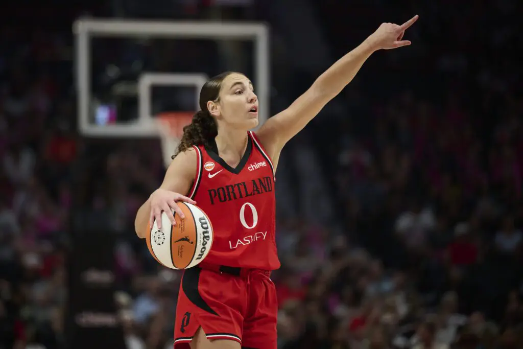 Portland Fire guard Carla Leite (0) instructs teammates during the first half in a game against the Toronto Tempo at Moda Center.