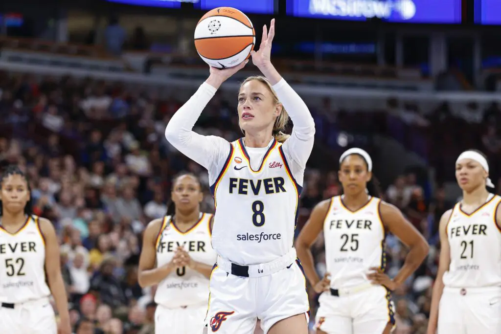 Indiana Fever guard Sophie Cunningham (8) shoots a free throw against the Chicago Sky during the first half of a WNBA game at United Center.
