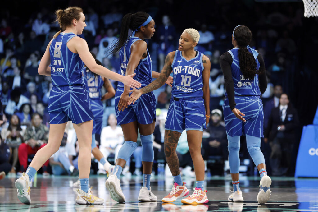 Chicago Sky trade for No. 8 pick from Los Angeles - Just Women's Sports
