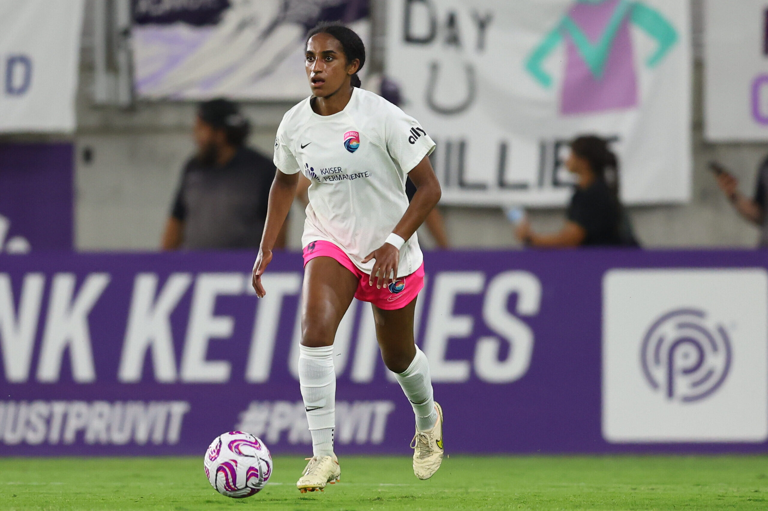 Naomi Girma wins NWSL Defender of the Year in backtoback seasons