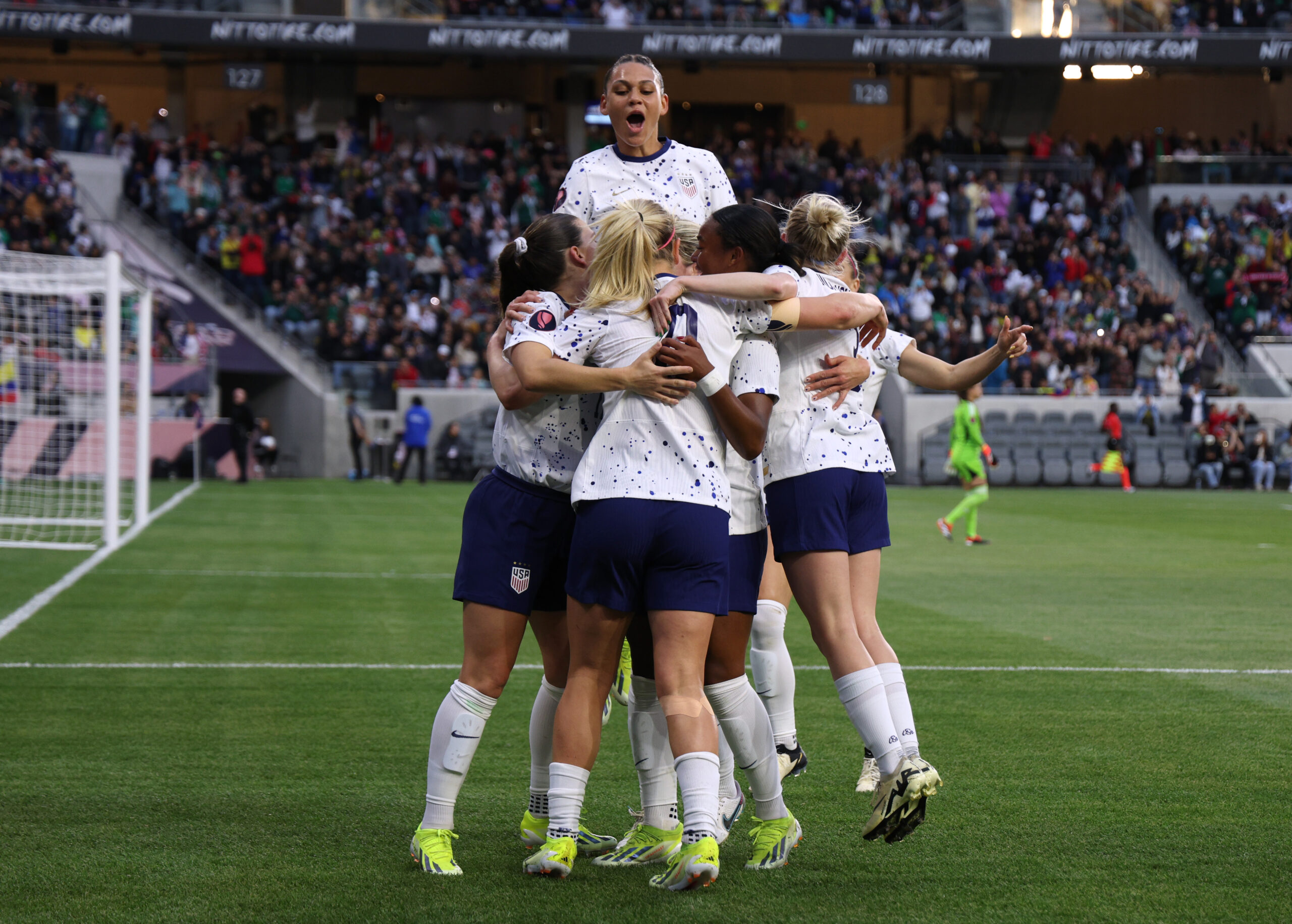 USWNT Beats Colombia To Set Up Gold Cup Semifinal With Canada