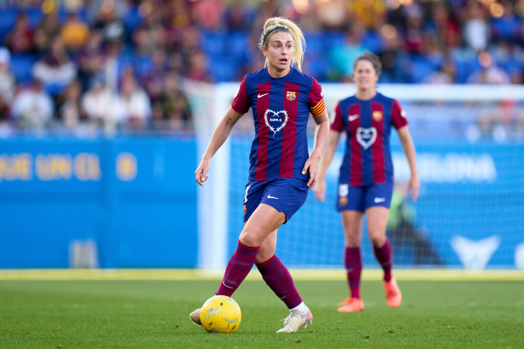 Alexia Putellas on the field for barcelona