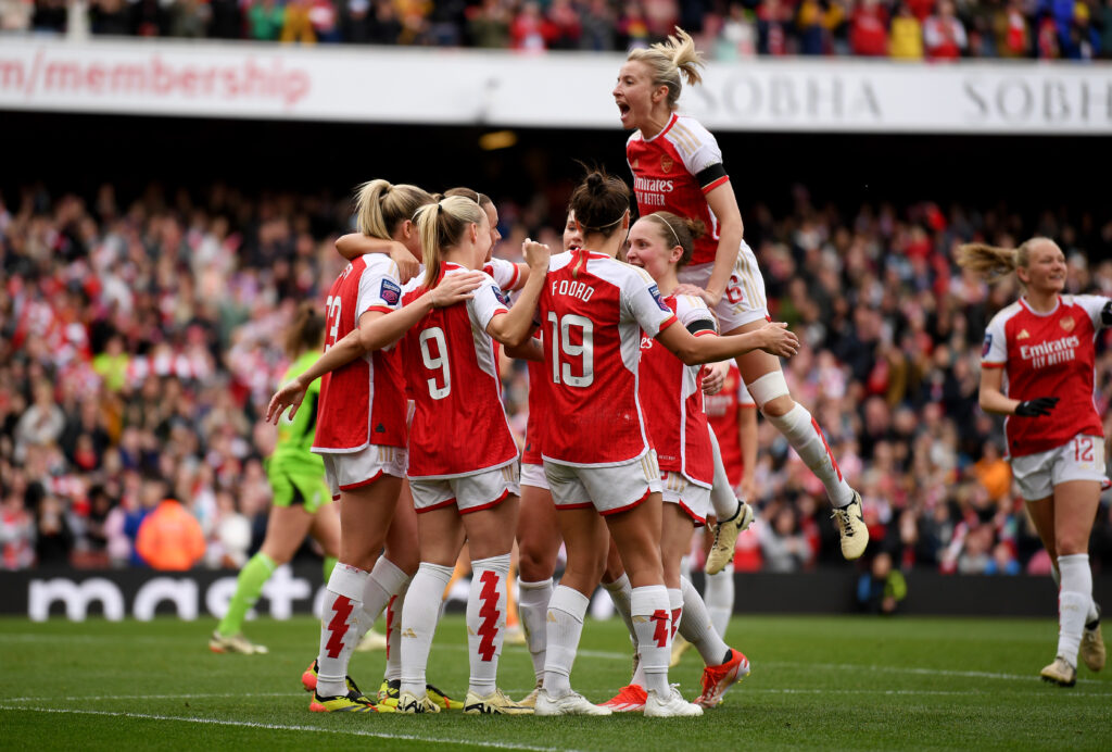 Beth Mead of Arsenal celebrates a WSL goal at Emirates