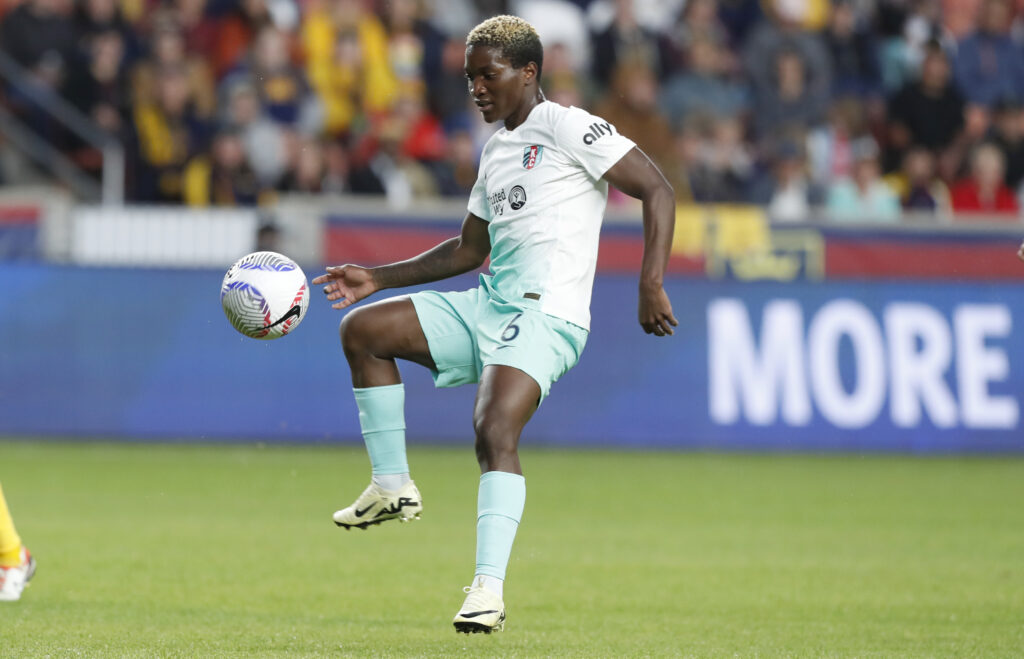 NWSL's T. Chawinga #6 of the Kansas City Current passes the ball during the first half of their game against the Utah Royals FC