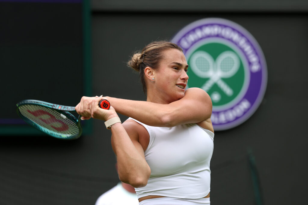 Sabalenka practices on the grass at Wimbledon 2024