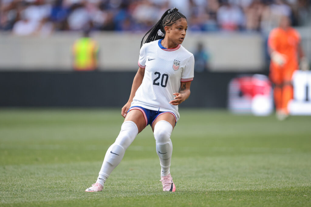 uswnt forward croix bethune playing in the olympics against zambia