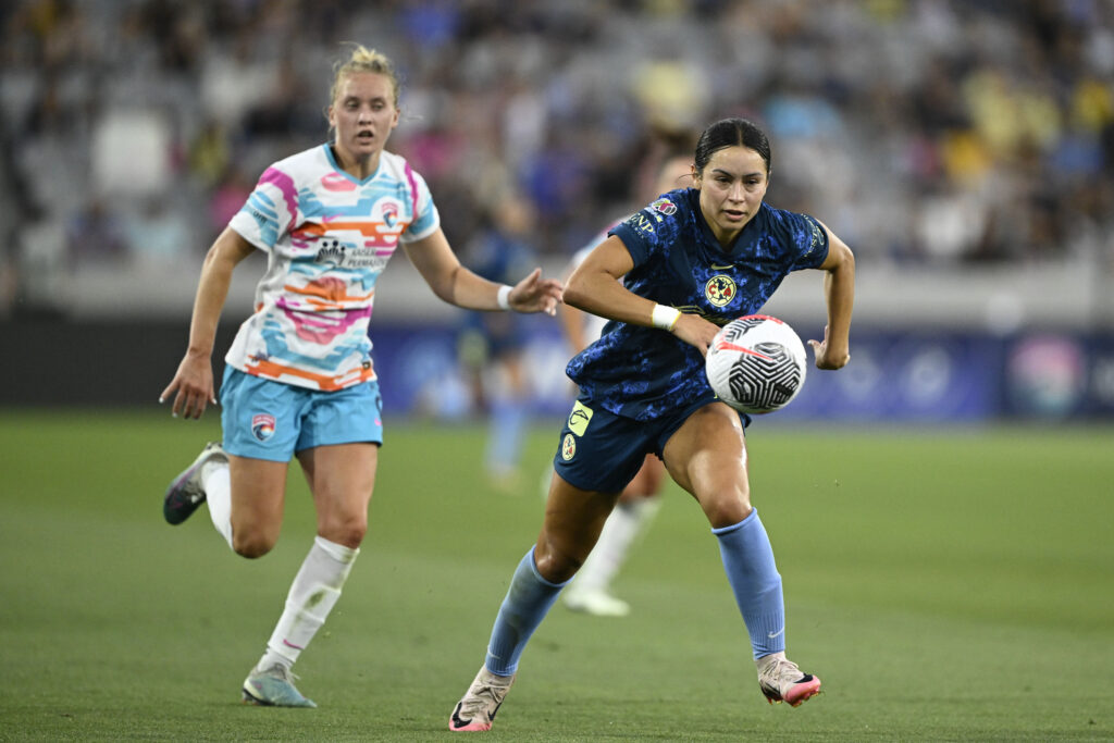 Club América and nwsl team San Diego Wave on the field last month