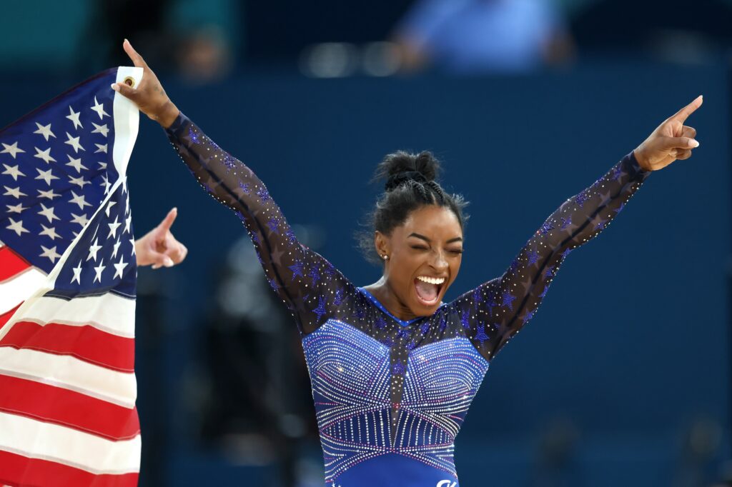 Simone Biles and U.S. win Olympic gymnastics team allaround gold🍯