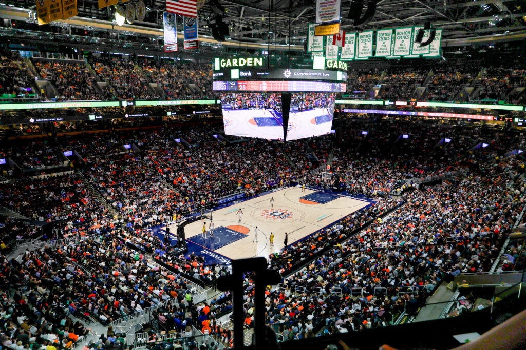 A sellout crowd at Boston's TD Garden watches the Connecticut Sun defeat the LA Sparks on Tuesday