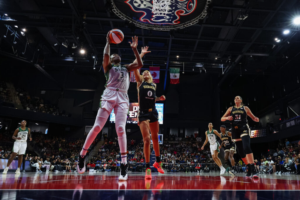 Nneka Ogwumike takes a shot in the Storm's Tuesday victory over the Mystics