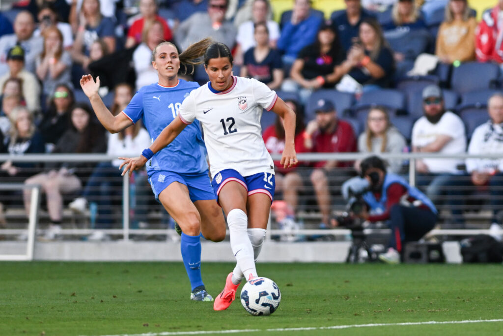 USWNT defender Emily Sams controls the ball against Iceland on Sunday