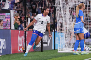 USWNT forward Lynn Williams celebrates her equalizer against Iceland