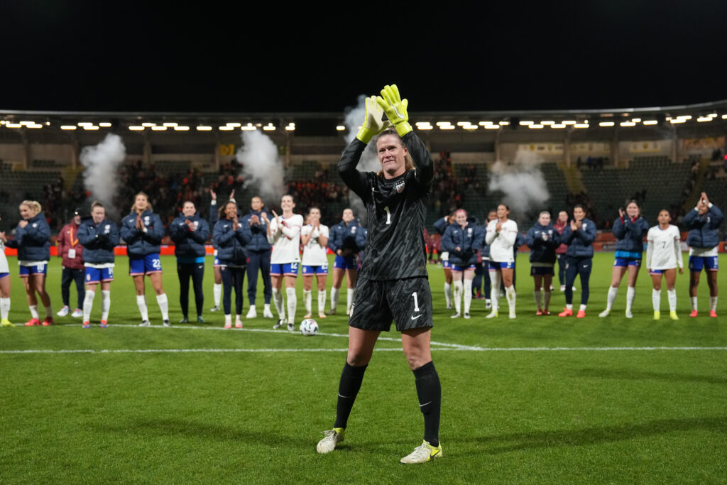 Goalkeeper Alyssa Naeher is honored after her final USWNT match on Tuesday.