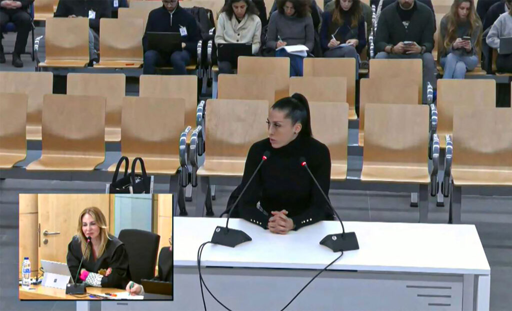 An image from the Spanish national court's broadcast of Luis Rubiales's trial shows Jenni Hermoso testifying.