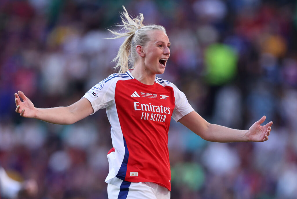 Stina Blackstenius celebrates Arsenal's 2024/25 UEFA Champions League win.
