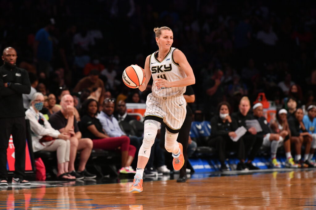Chicago Sky guard Allie Quigley dribbles the ball during a 2022 WNBA game.