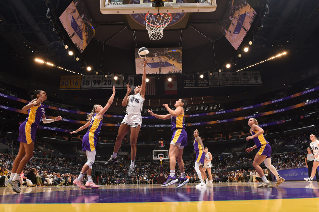 Golden State Valkyries forward Monique Billings lays up a shot against the LA Sparks in a 2025 WNBA game.