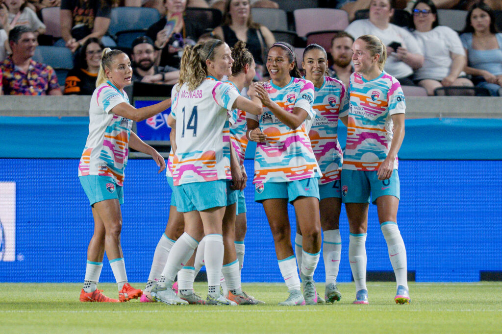 The San Diego Wave celebrate a goal by María Sánchez during a 2025 NWSL match.