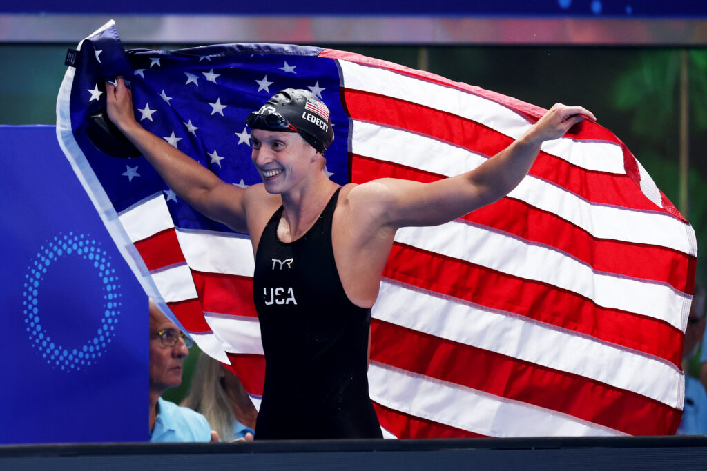 US star Katie Ledecky celebrates her 1500-meter freestyle gold-medal victory at the 2025 World Aquatics Championships.