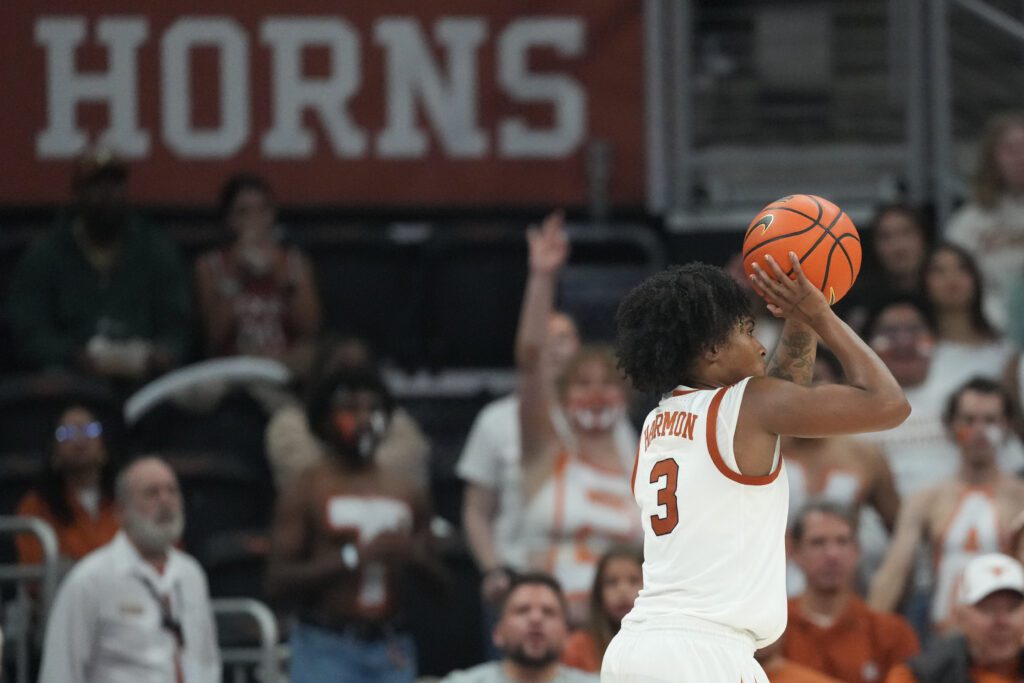 Texas guard Rori Harmon lines up a shot during a 2025/26 NCAA basketball game.