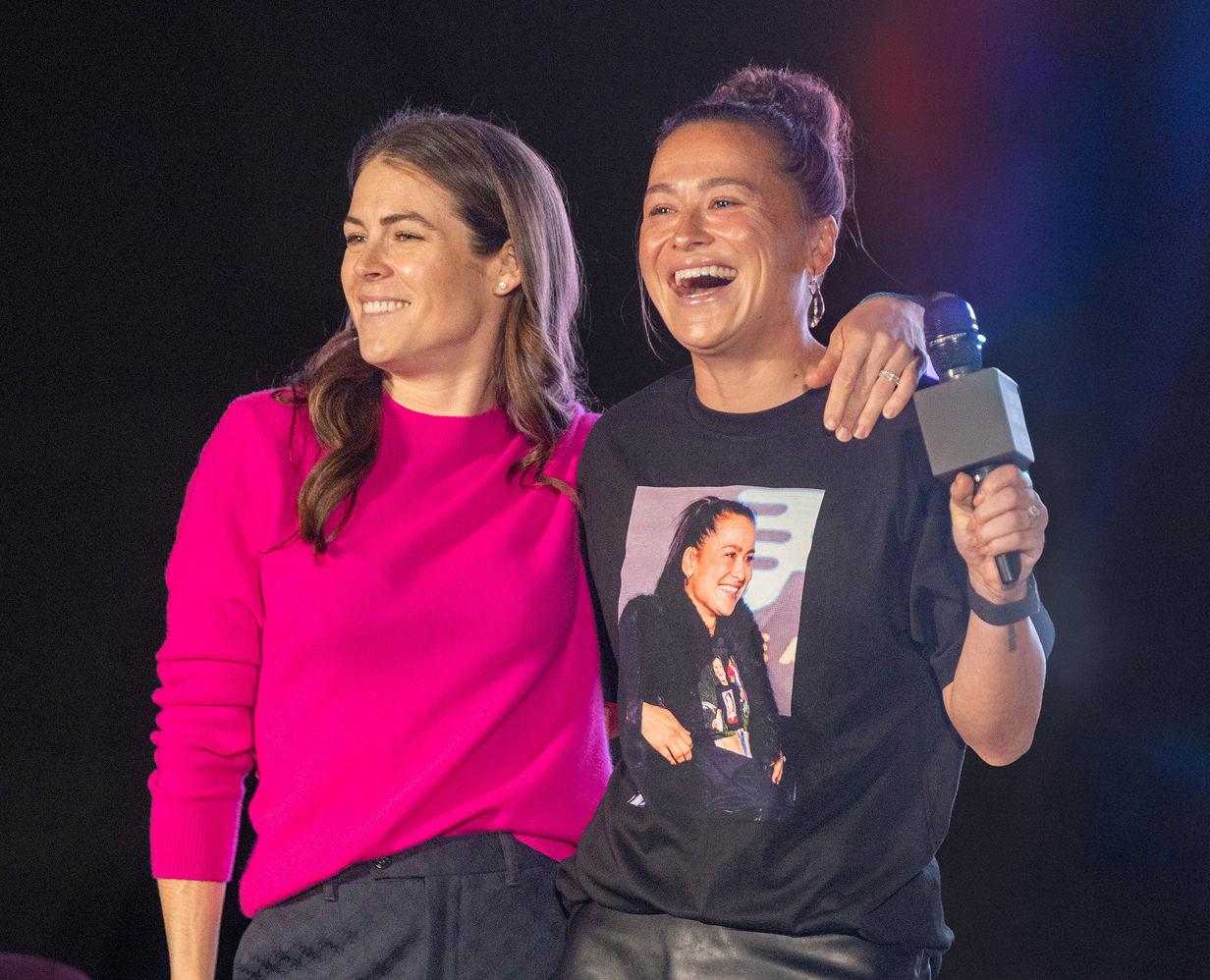 Time-Wasting-Hosts_Crop