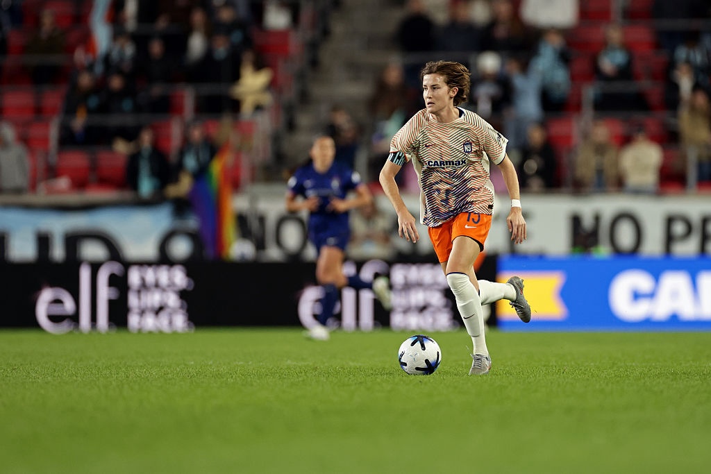 Project ACL subject Tierna Davidson #15 of NWSL side Gotham FC with the ball during the second half against the North Carolina Courage at Sports Illustrated Stadium on March 21, 2026 in Harrison, New Jersey.