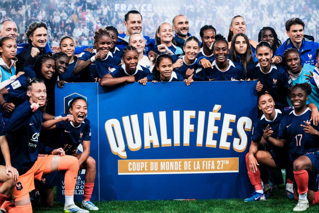 The French women s football team celebrates its qualification for the World Cup which will be held in Brazil in 2027 following its victory over Ireland at the Stade des Alpes in Grenoble a match won by France one goal to nil on Tuesday 9 June 2026.