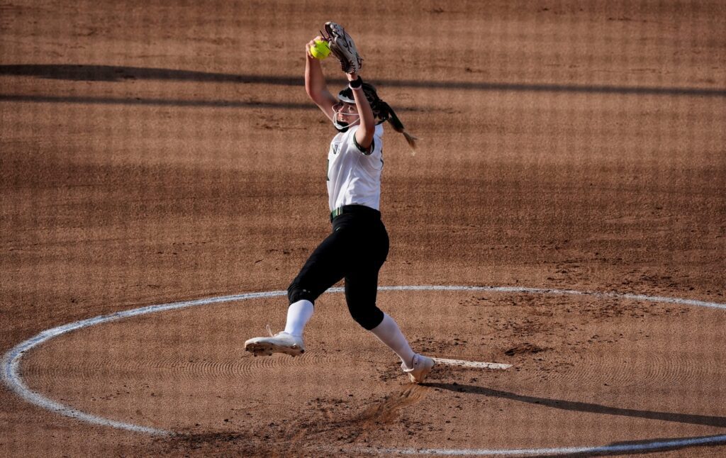 Former University of Alabama star pitcher Montana Fouts returned to Rhoads Stadium for the first time as a professional, pitching for the Talons of the Athletes United Softball League as they played the Volts ahead of AUSL season 2.