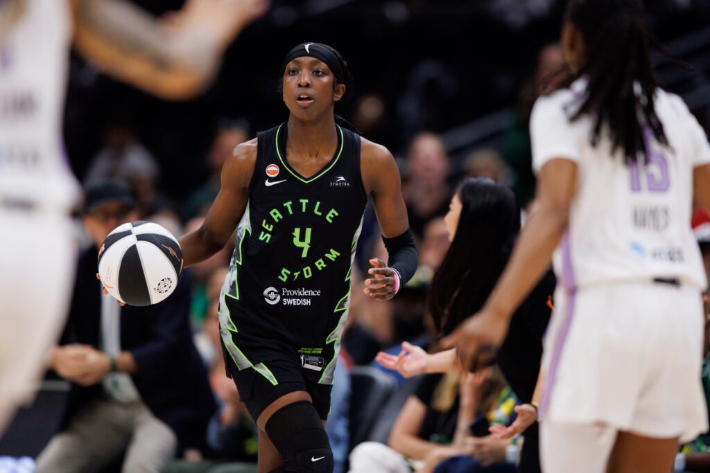 Seattle Storm guard Flau'jae Johnson (4) drives the ball in the second half against the Golden State Valkyries at Climate Pledge Arena.