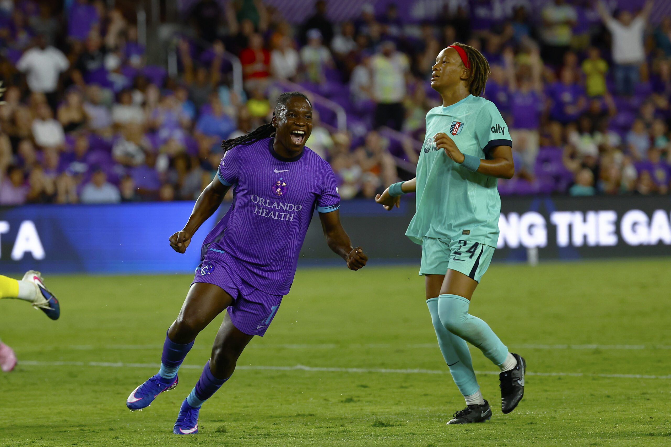 Barbra Banda Tops Tight NWSL Golden Boot Race Heading Into Matchweek 17