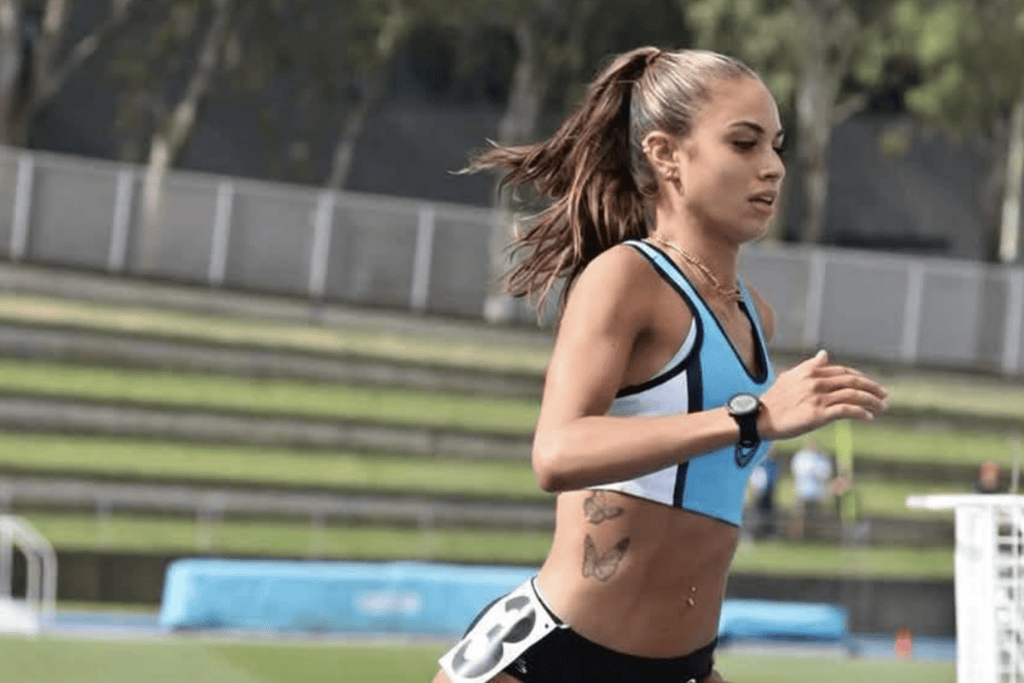 Australian runner Natasha Ward racing for NSW Athletics and Sutherland District Athletics Club.