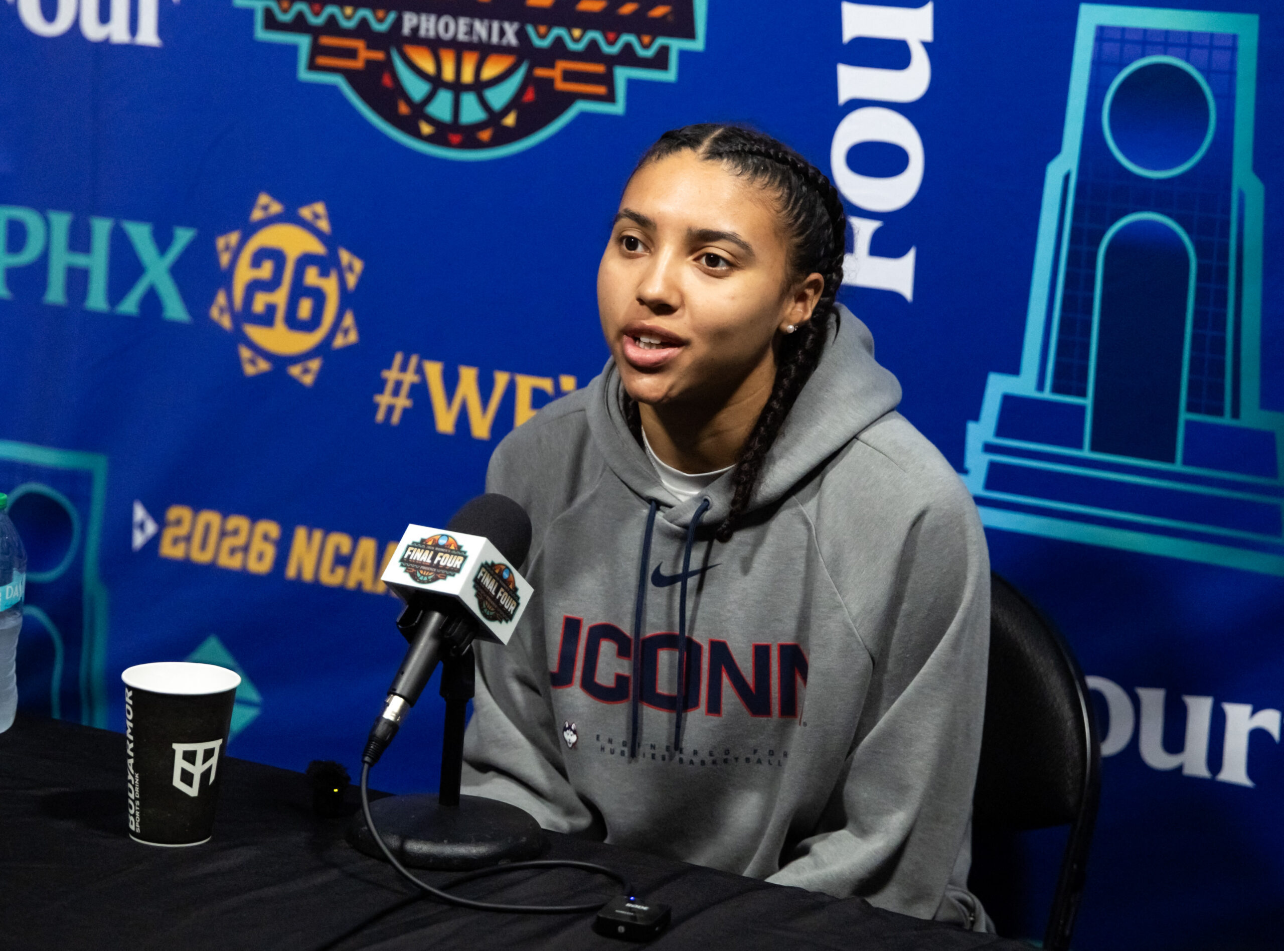 Azzi Fudd & Ilona Maher Trade Connecticut Stories, Training Tips on 'Power Hour'