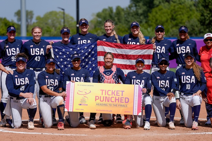 USA players and coaches gather for a photo after the WBSC World Cup finals softball game between USA and China at Devon Park in Oklahoma City, Wednesday, Sept. 16, 2026.