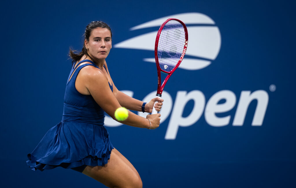 Emma Navarro of the United States in action against Lois Boisson of France in the first round on Day 1 of the US Open at USTA Billie Jean King National Tennis Center.