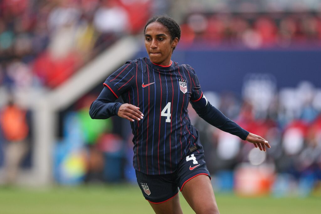 United States defender Naomi Girma (4) in action against Colombia during the first half at Sports Illustrated Stadium.